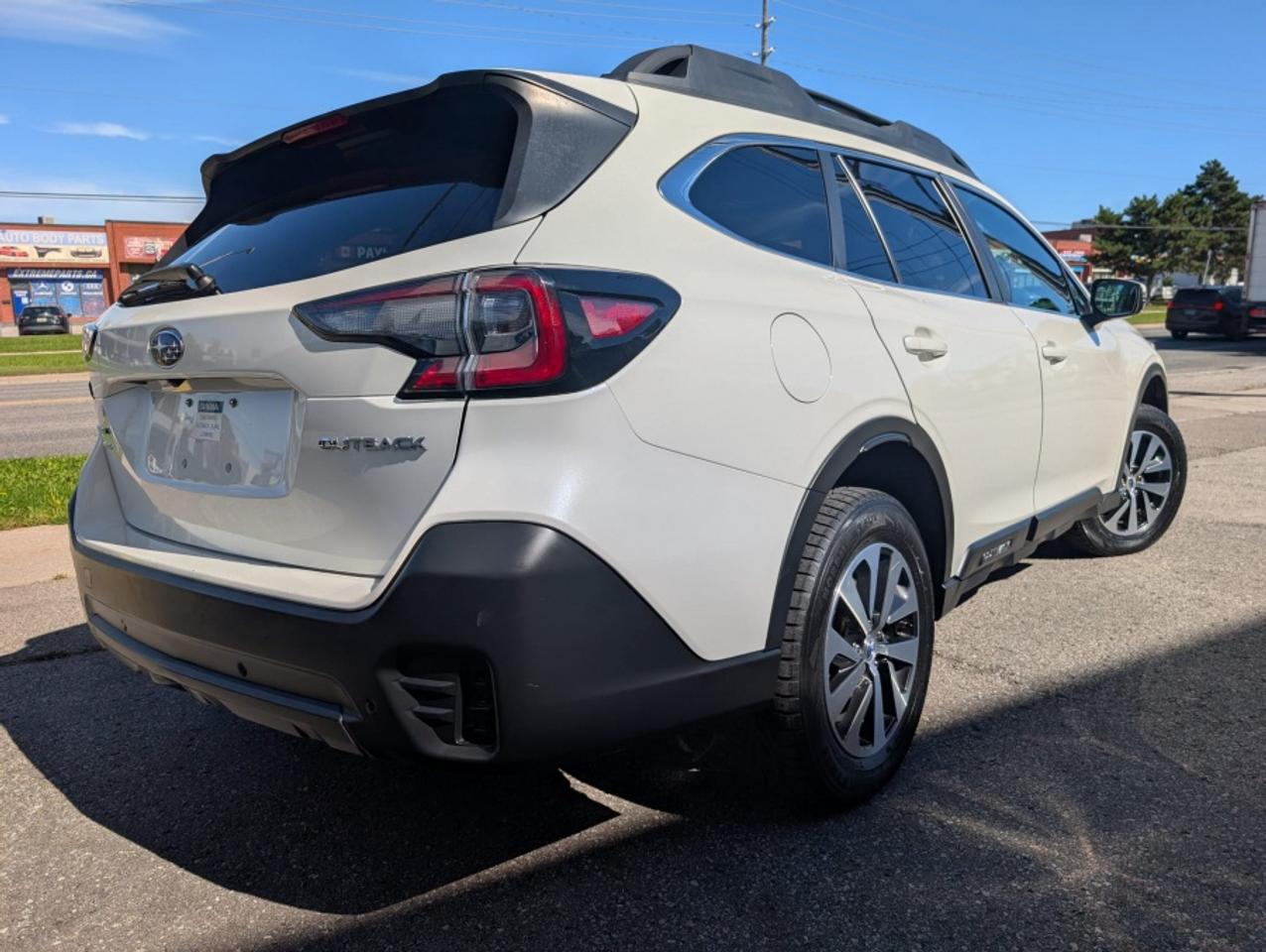 2020 Subaru Outback TOURING * AWD * PANORAMIC ROOF * ROOF RAILS Photo