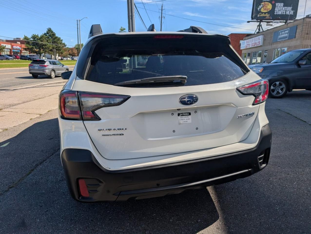 2020 Subaru Outback TOURING * AWD * PANORAMIC ROOF * ROOF RAILS - Photo #6