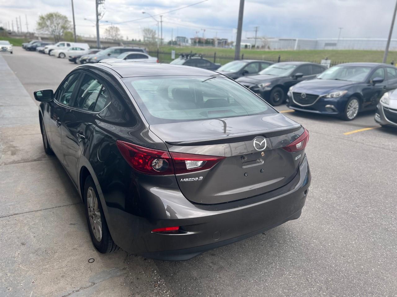 2015 Mazda MAZDA3 GX Photo