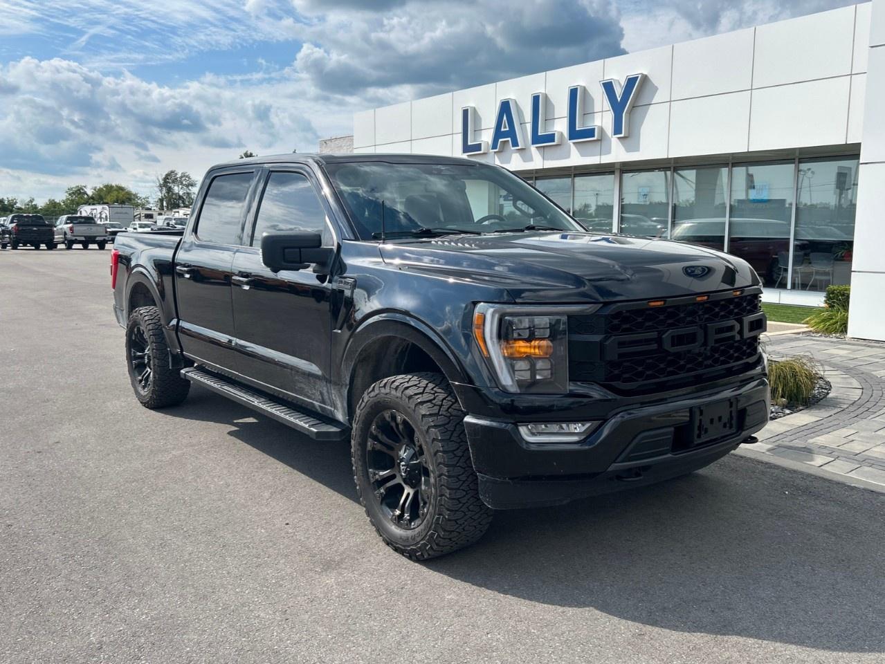 Used 2023 Ford F-150 XLT 4WD SuperCrew 5.5' Box for sale in Tilbury, ON