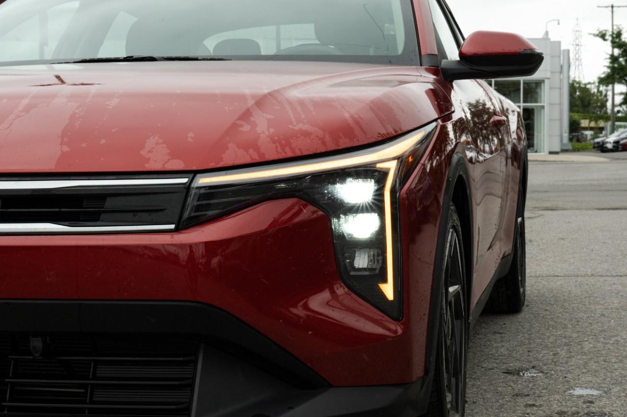 2025 Kia K4 EX FWD Photo
