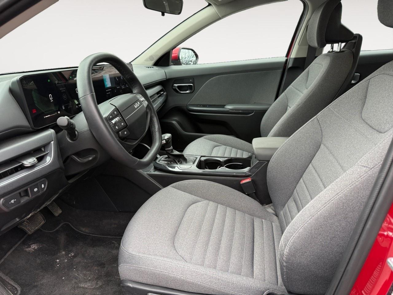 2025 Kia K4 EX FWD Photo