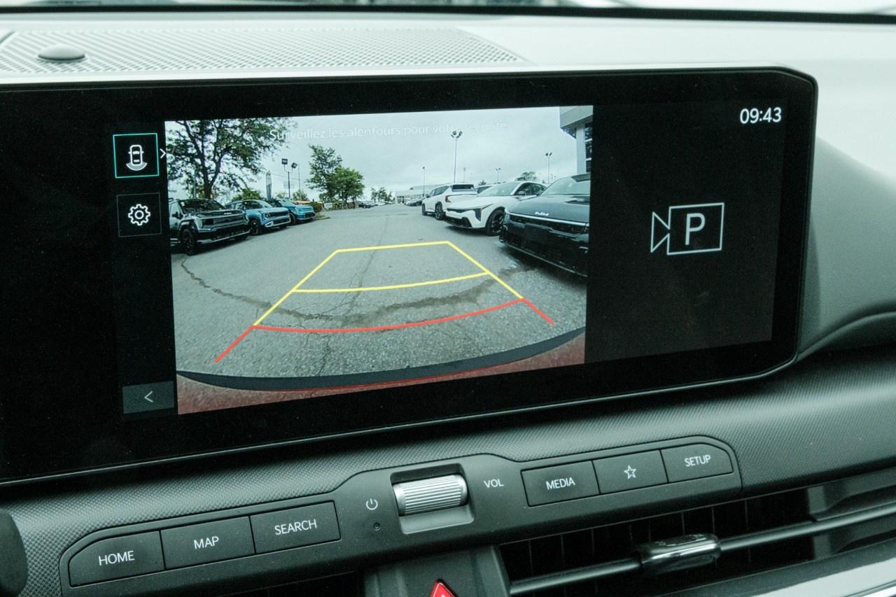 2025 Kia K4 EX FWD Photo