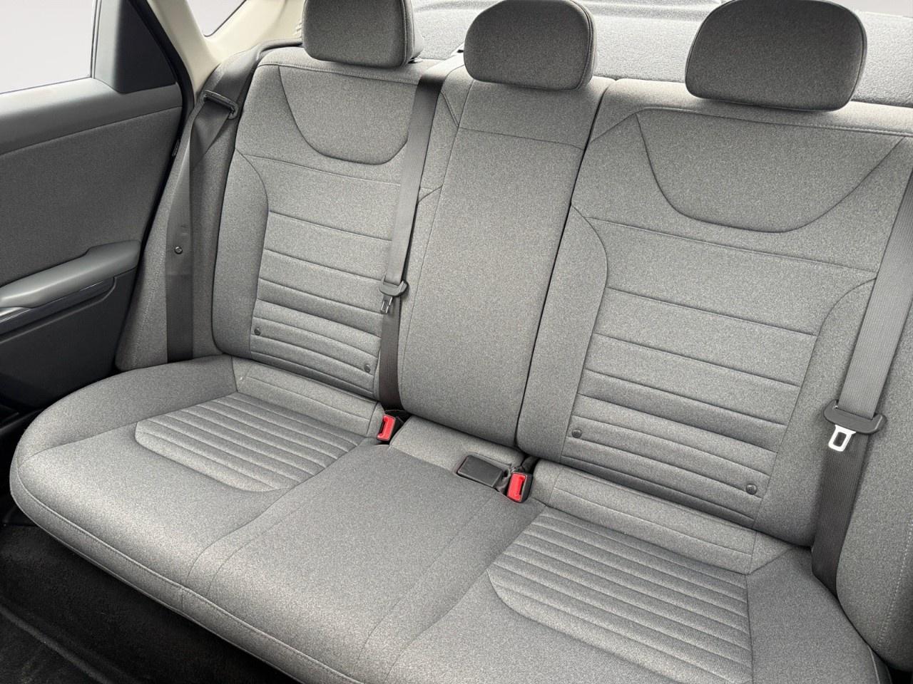 2025 Kia K4 EX FWD Photo