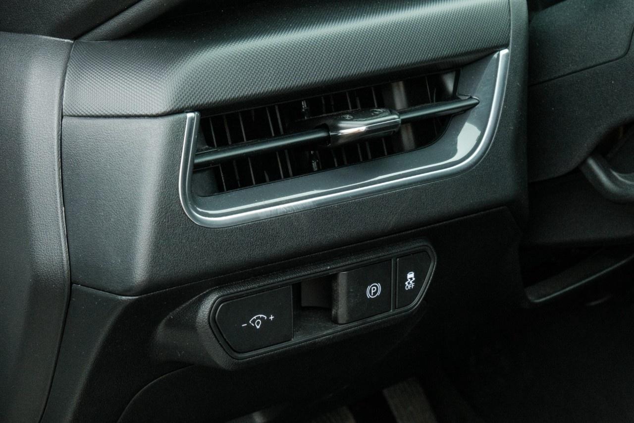2025 Kia K4 EX FWD Photo