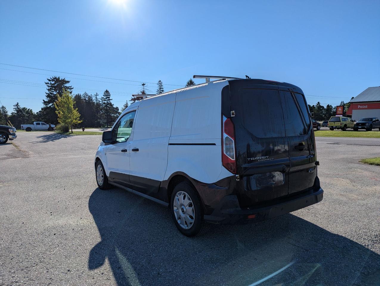 2017 Ford Transit Connect XLT FWD Photo3