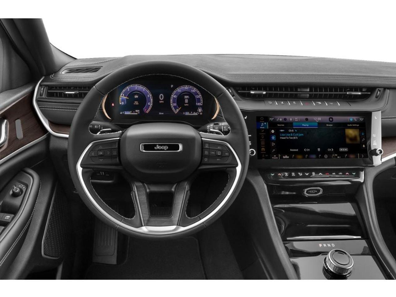 2026 Jeep Grand Cherokee  Photo3