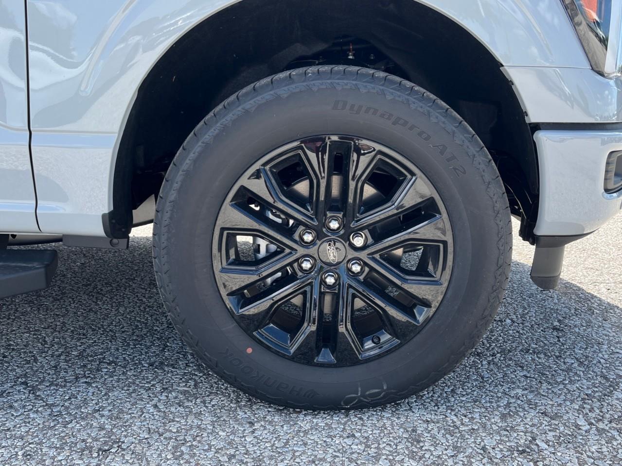2026 Ford F-150 Lariat Photo