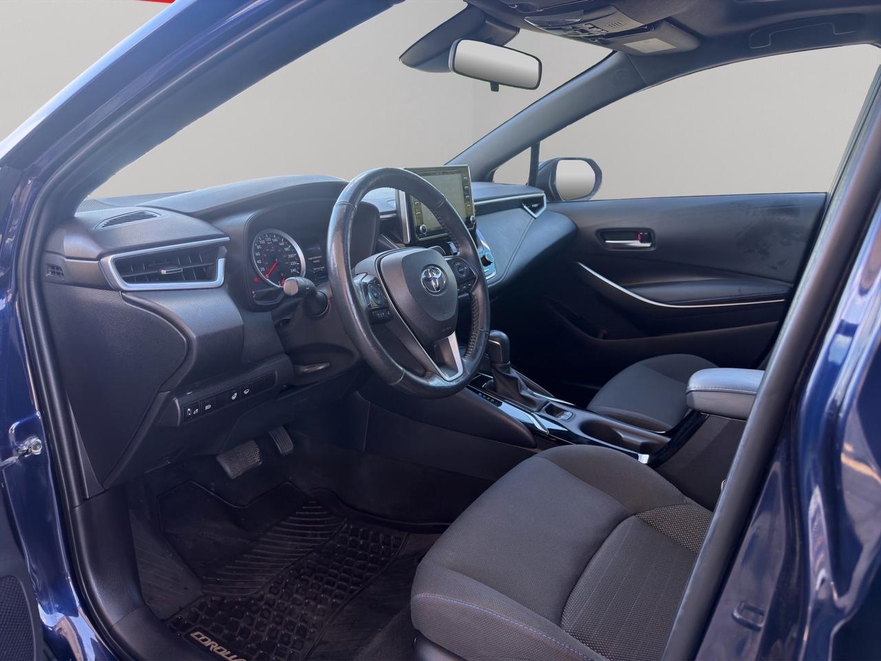 2021 Toyota Corolla SE 2.0L-Sport Seats/Paddle Shifters/18"Alloy Wheels/Apple Car Play/Safety Sense 2.0/Sunroof Photo
