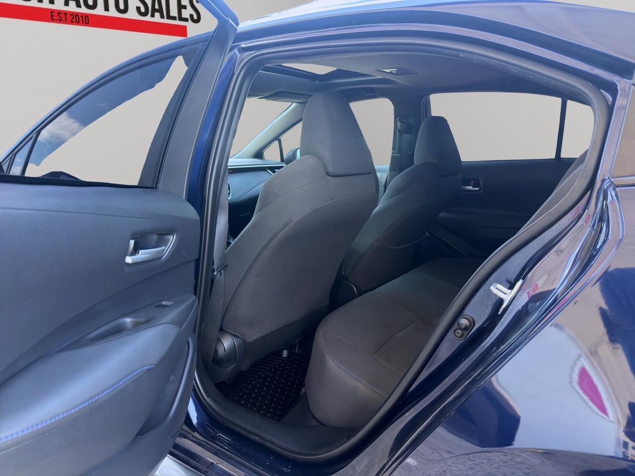 2021 Toyota Corolla SE 2.0L-Sport Seats/Paddle Shifters/18"Alloy Wheels/Apple Car Play/Safety Sense 2.0/Sunroof Photo