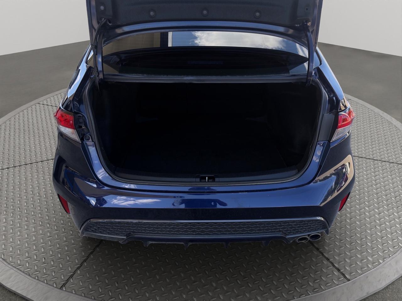 2021 Toyota Corolla SE 2.0L-Sport Seats/Paddle Shifters/18"Alloy Wheels/Apple Car Play/Safety Sense 2.0/Sunroof Photo