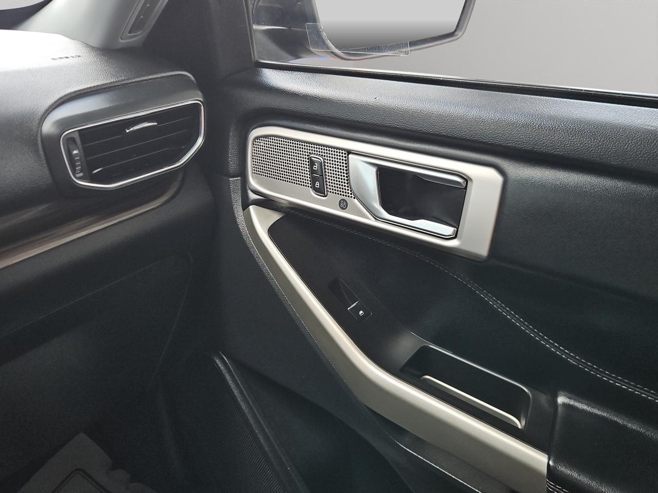 2021 Ford Explorer Limited 3.3L V6Hybrid 4WD / Leather / B&O Audio / 360 Camera /Clean Carfax Photo