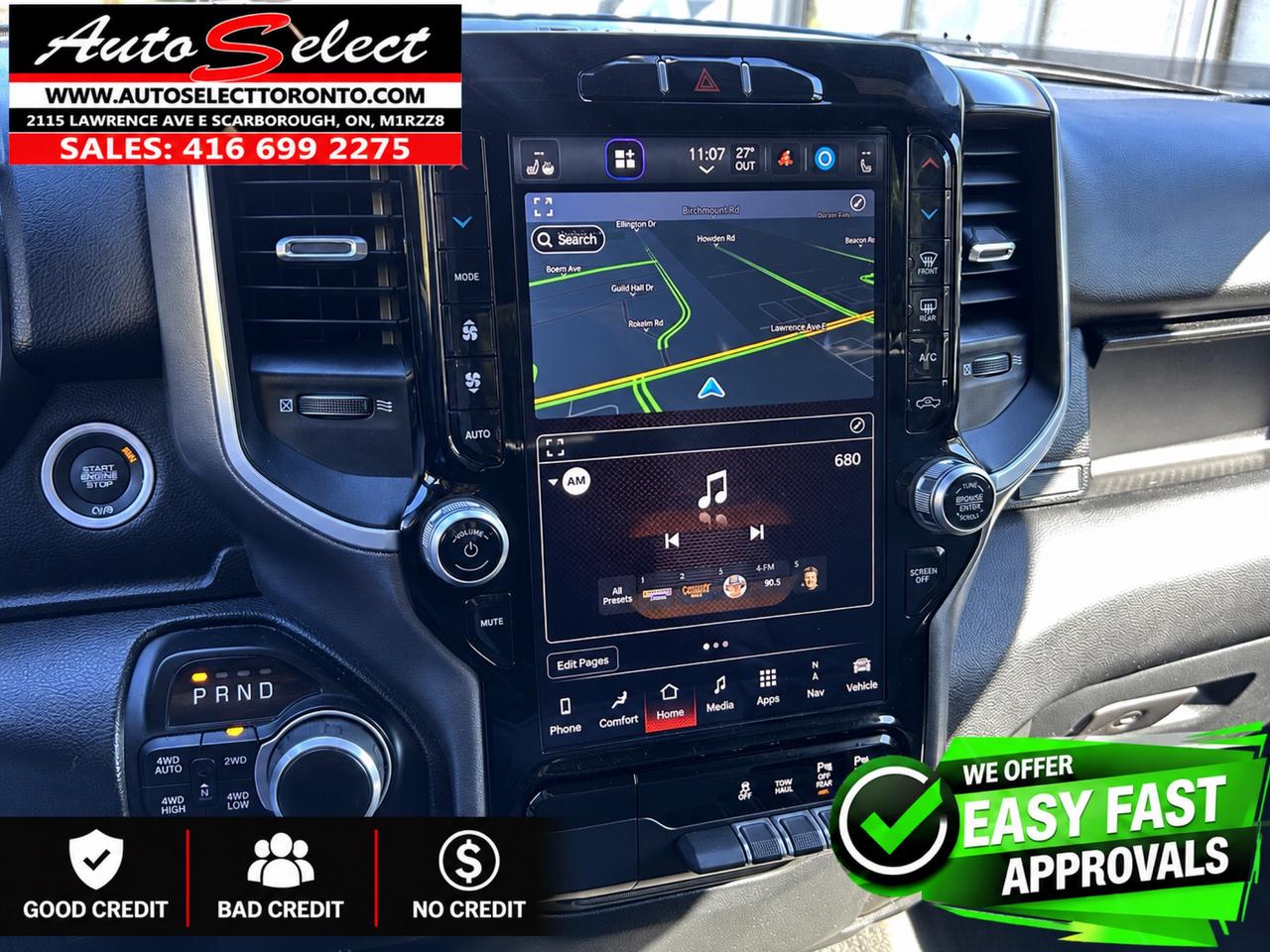 2023 RAM 1500 Big Horn 4x4 - Crew Cab - 5.7L V8 Hemi - Apple Carplay Photo