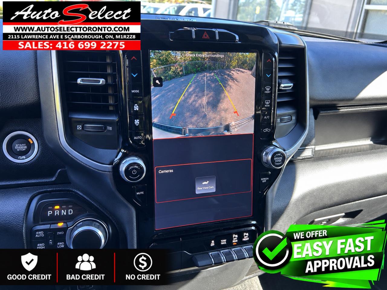 2023 RAM 1500 Big Horn 4x4 - Crew Cab - 5.7L V8 Hemi - Apple Carplay Photo