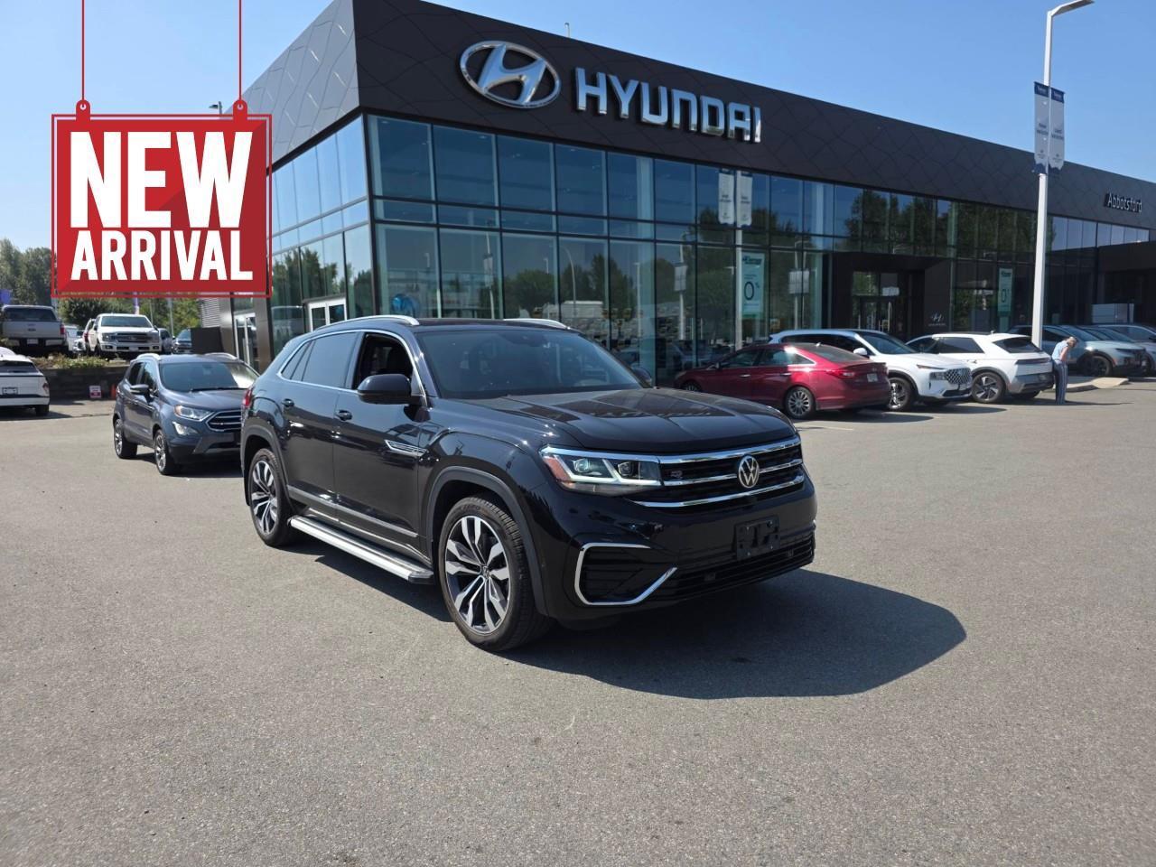Used 2022 Volkswagen Atlas Cross Sport 3.6 FSI Execline for sale in Abbotsford, BC