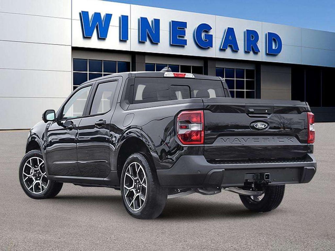 2026 Ford Maverick Lariat AWD SuperCrew Photo3
