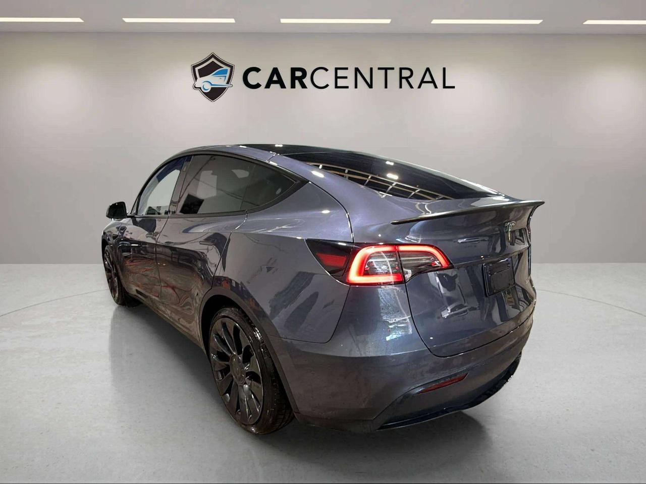 2023 Tesla Model Y PERFORMANCE | GLASS ROOF | WHITE INTERIOR | 360 Photo