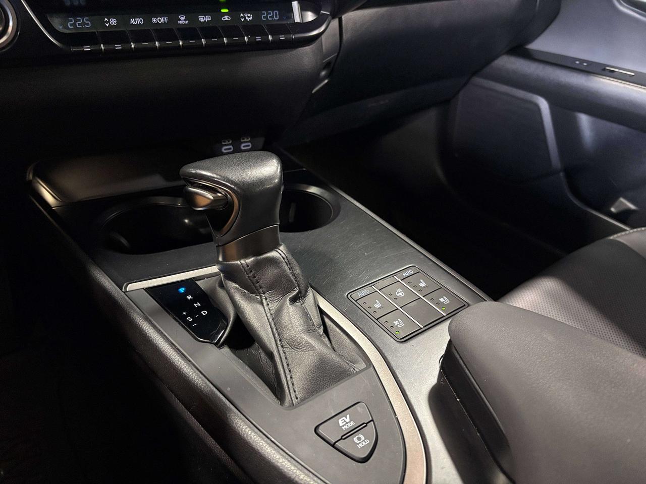 2023 Lexus UX UX250H|HYBRID|AWD|SUNROOF|ALLOYS|LEATHER|SAFETECH| Photo