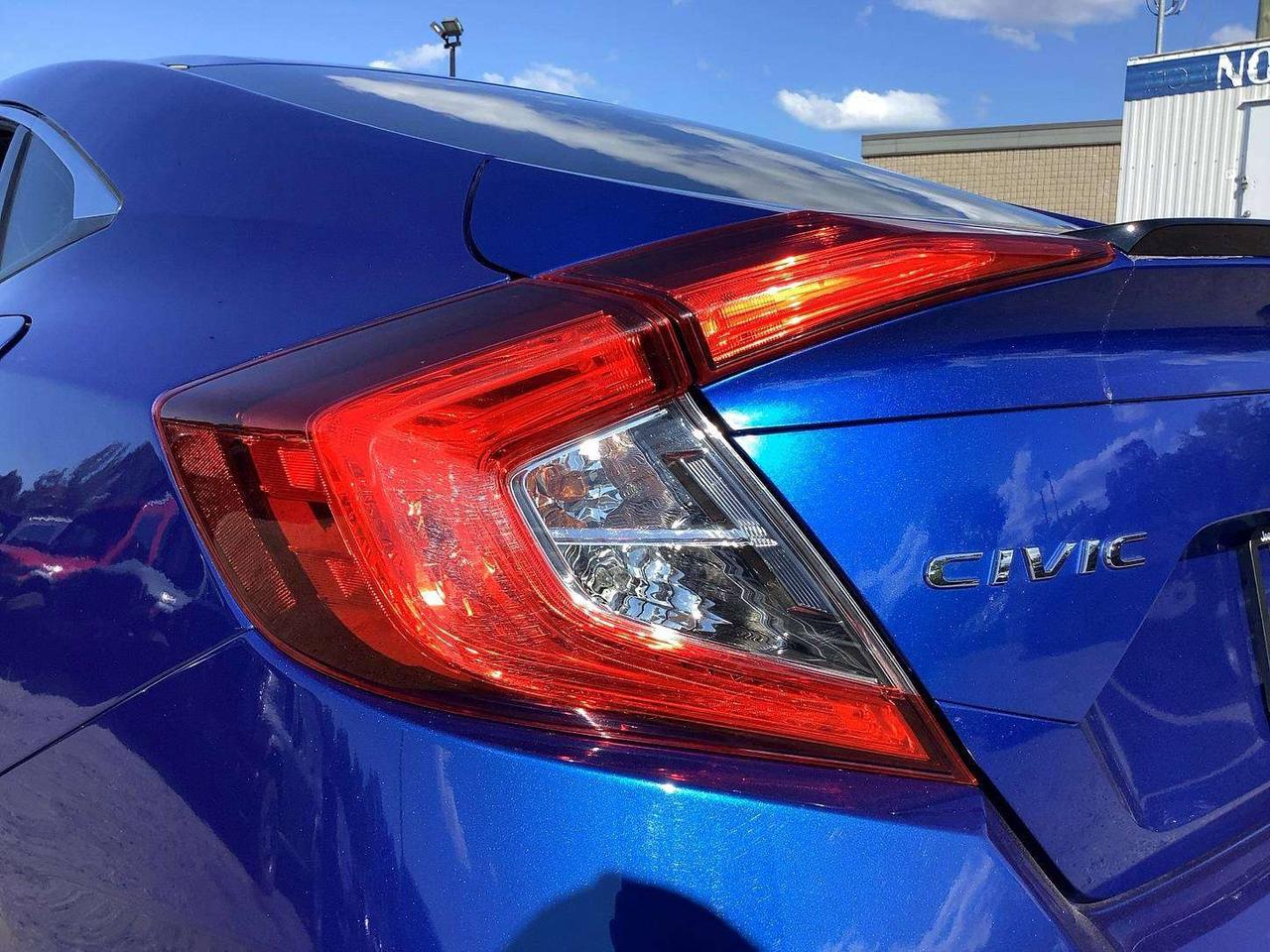 2020 Honda Civic Sport Sedan | Sunroof | SafetyTech | CarPlay | FWD Photo
