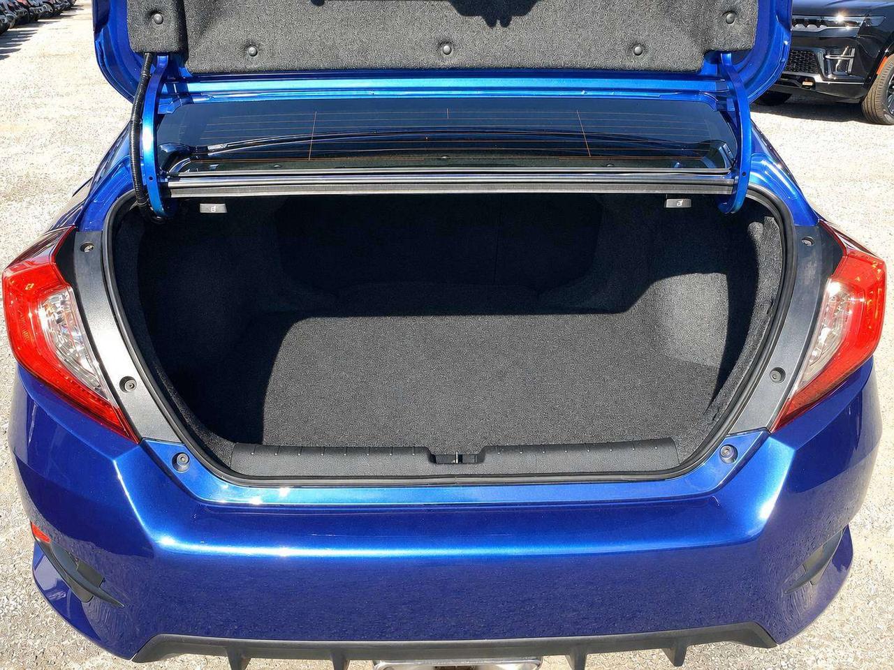 2020 Honda Civic Sport Sedan | Sunroof | SafetyTech | CarPlay | FWD Photo