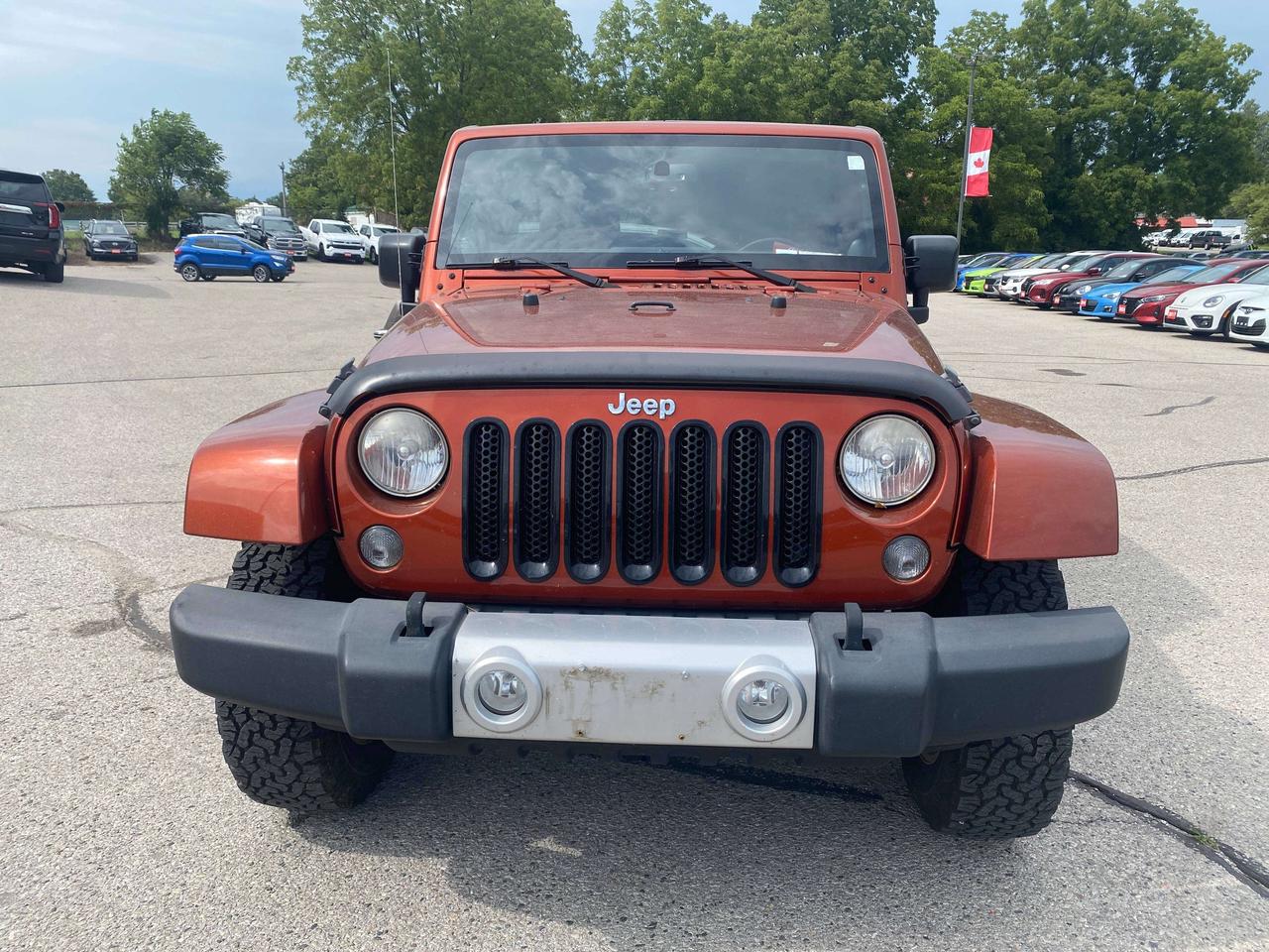 2014 Jeep Wrangler SAHARA, CLEAN CARFAX, LEATHER, NAVIGATION! Photo