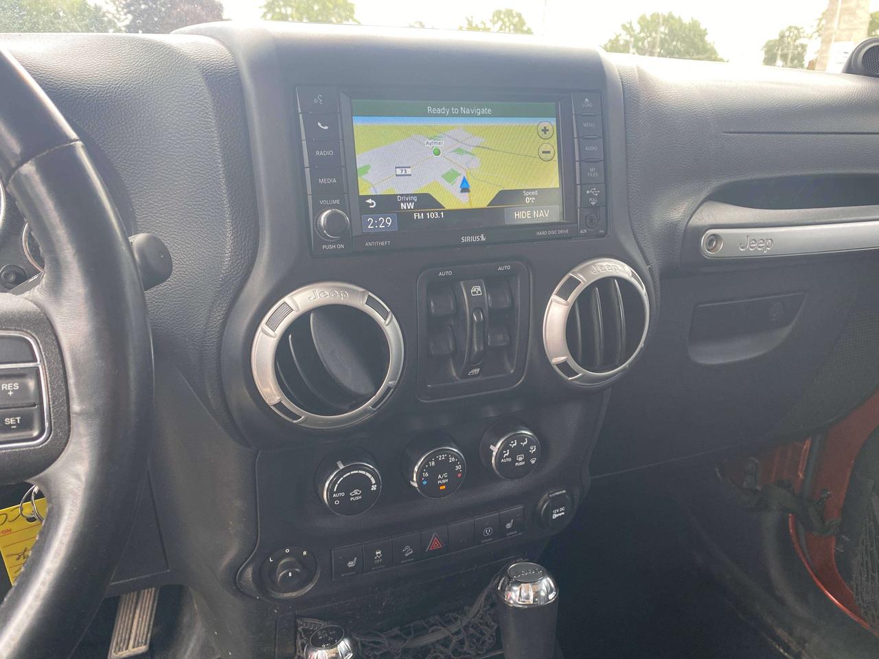 2014 Jeep Wrangler SAHARA, CLEAN CARFAX, LEATHER, NAVIGATION! Photo