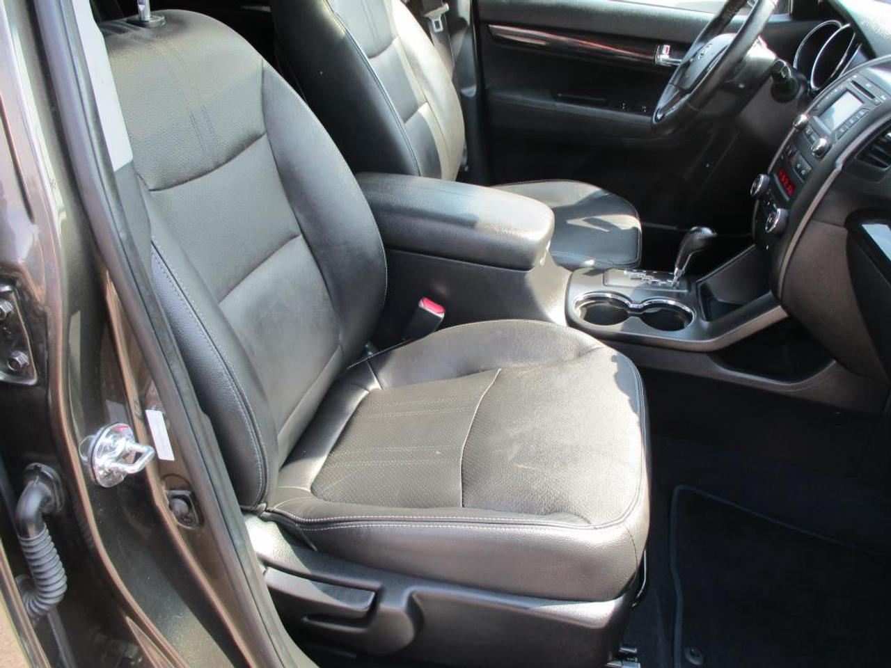 2013 Kia Sorento EX V6 AWD Photo