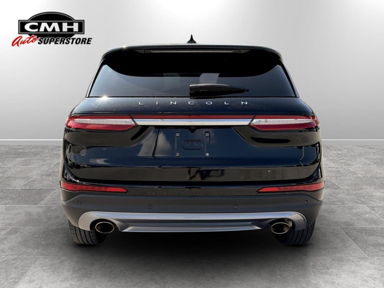 2021 Lincoln Corsair Standard w/Premium Pkg  *LOW KMS* Photo4