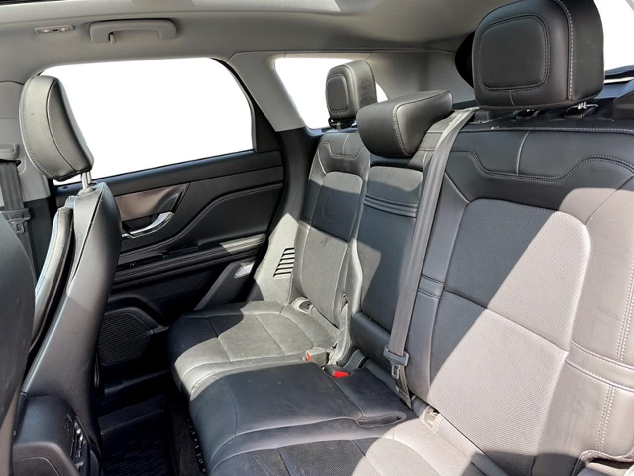 2021 Lincoln Corsair Standard w/Premium Pkg  *LOW KMS* Photo