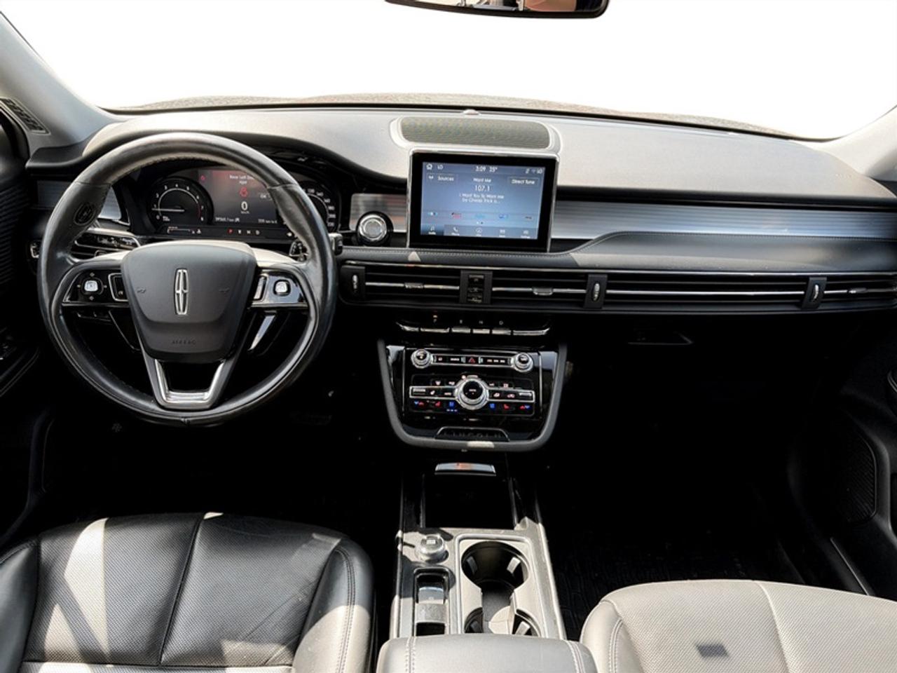 2021 Lincoln Corsair Standard w/Premium Pkg  *LOW KMS* Photo