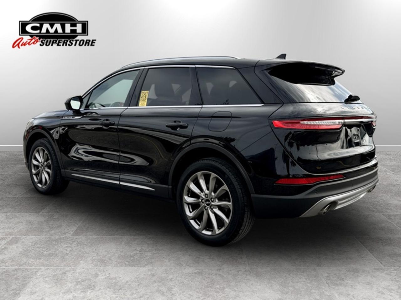 2021 Lincoln Corsair Standard w/Premium Pkg  *LOW KMS* Photo