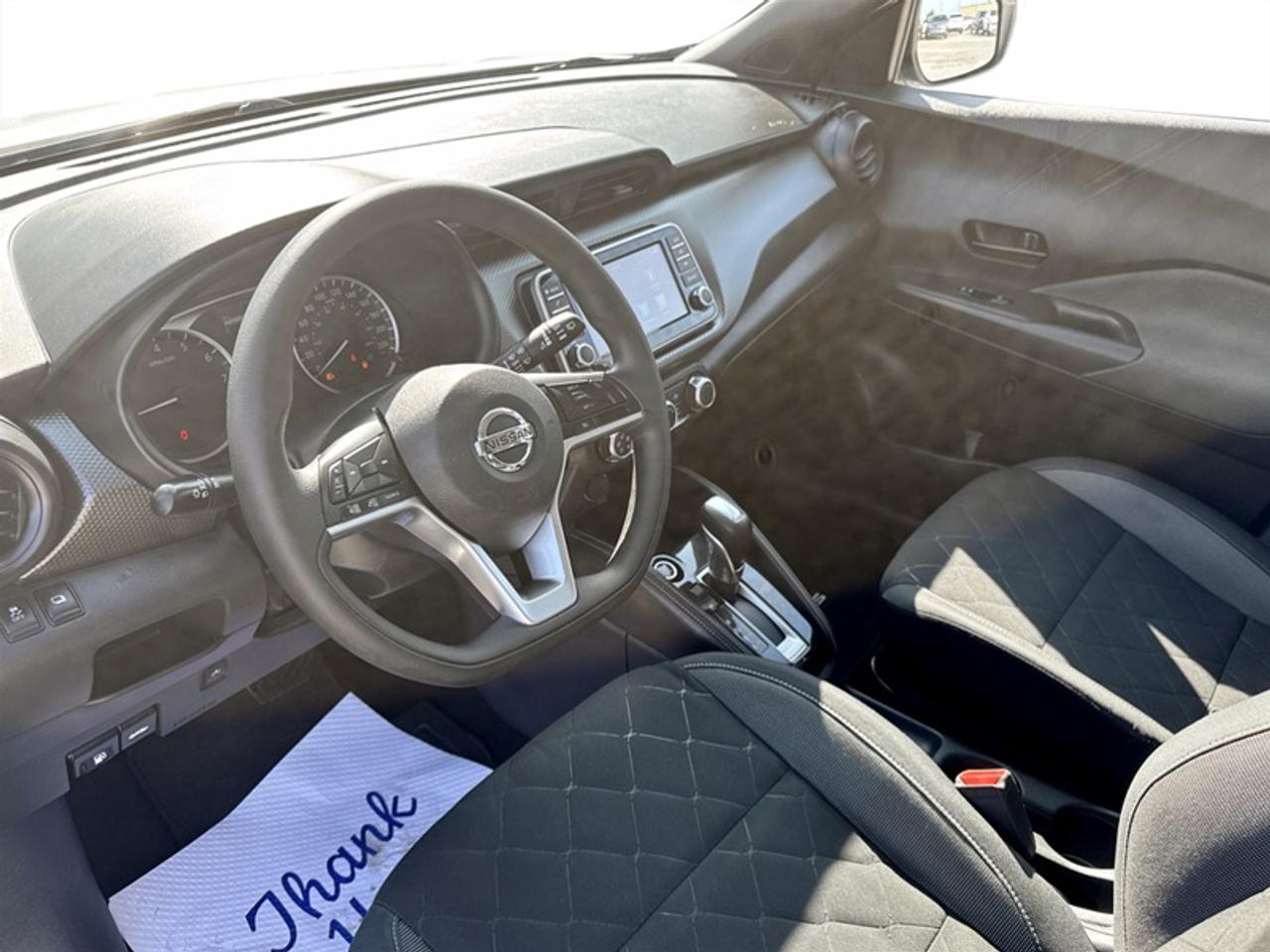 2019 Nissan Kicks S  **LOW KMS - CLEAN CARFAX** Photo