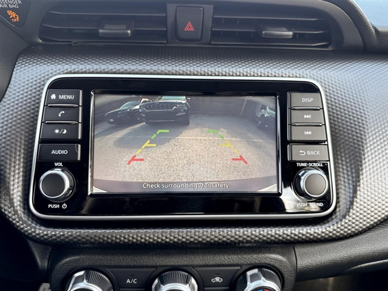 2019 Nissan Kicks S  **LOW KMS - CLEAN CARFAX** Photo
