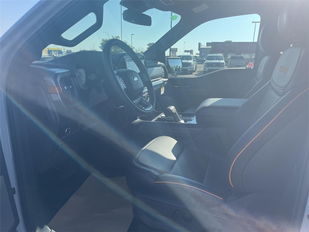2026 Ford F-150 Tremor  - Leather Seats - Tow Package Photo5