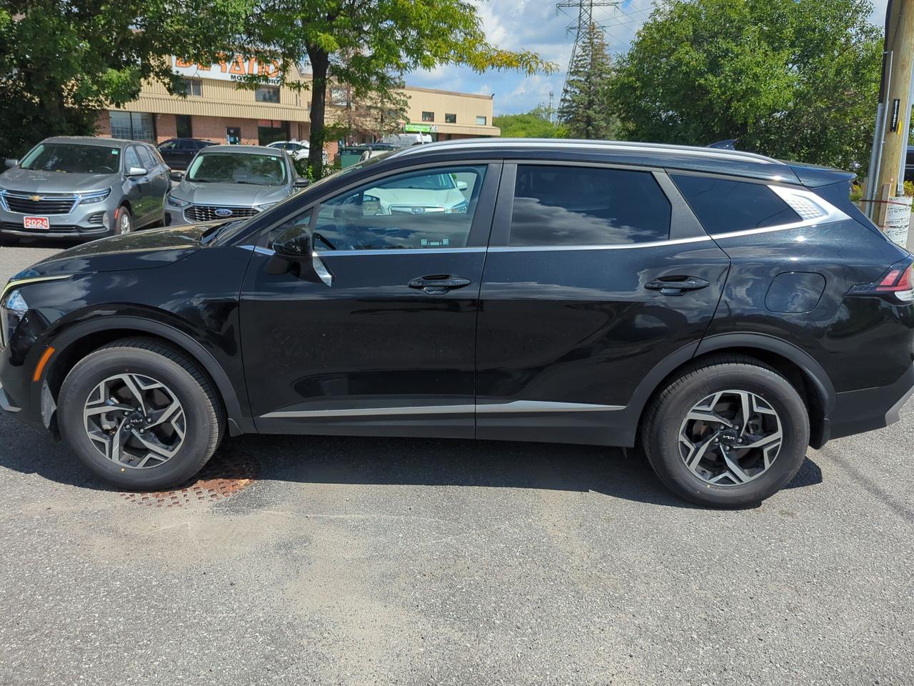 2024 Kia Sportage LX