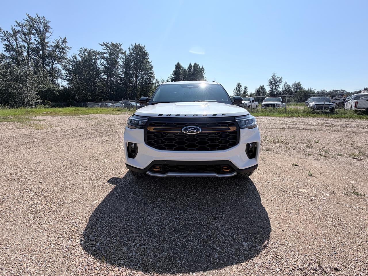 2026 Ford Explorer TREMOR Photo1