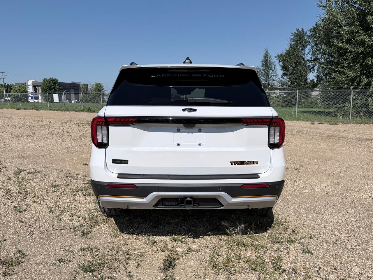 2026 Ford Explorer TREMOR Photo4