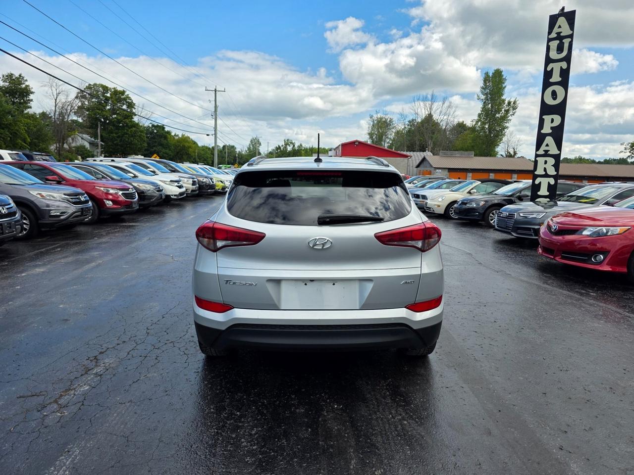 2017 Hyundai Tucson SE Photo