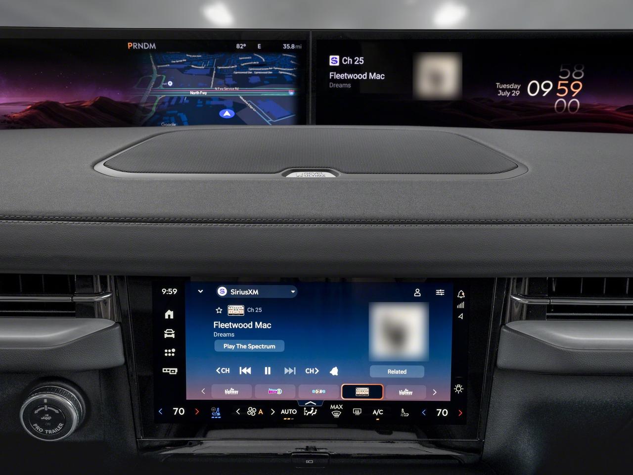 2027 Lincoln Navigator Reserve Photo