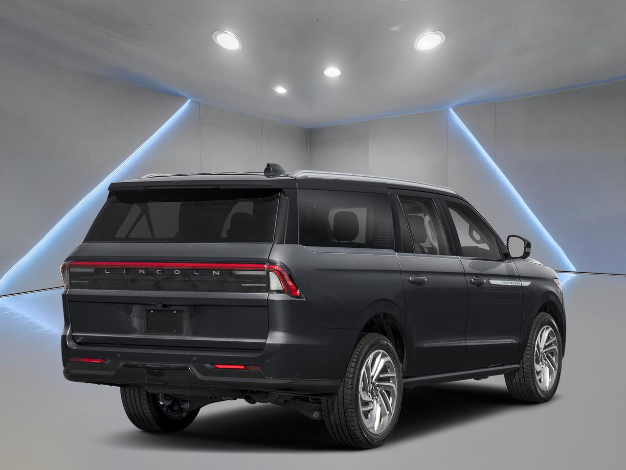 2027 Lincoln Navigator Reserve Photo2