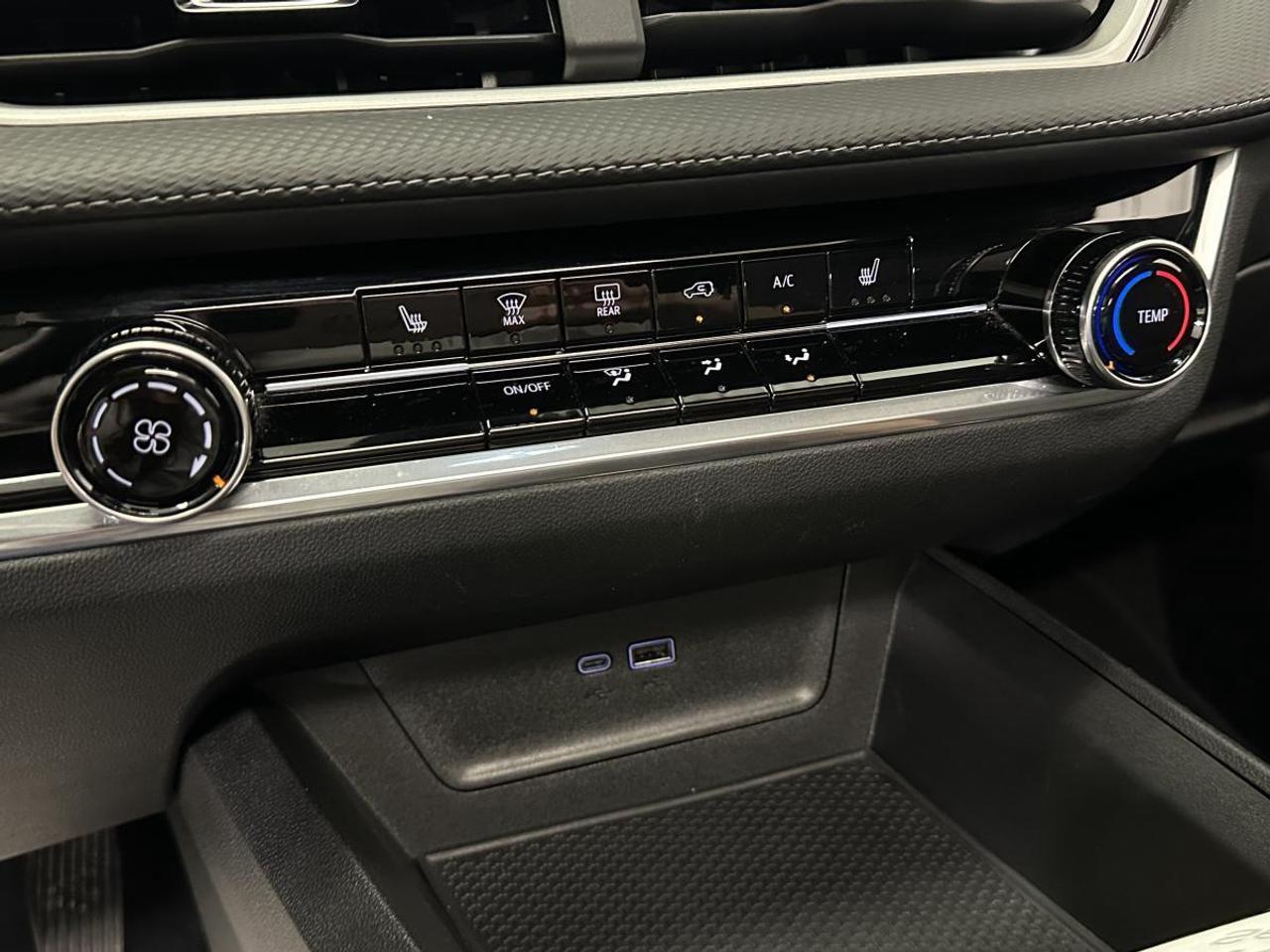 2026 Chevrolet Equinox LT/AWD/PANOROOF/NAVIGATION/MORE! Photo