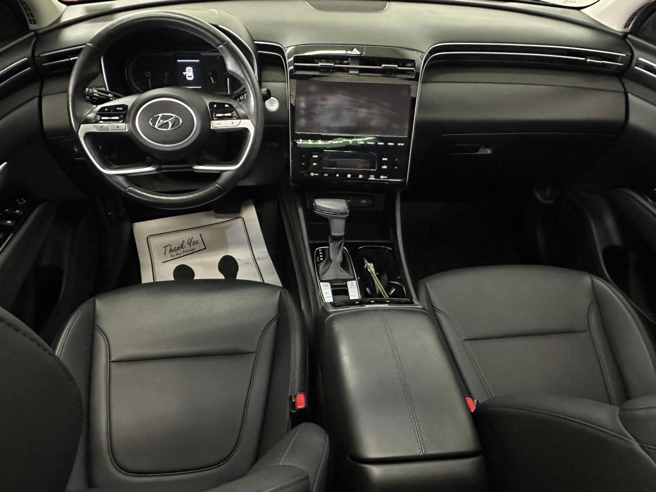 2024 Hyundai Tucson Trend TREND/AWD/LEATHER/PANOROOF/OFF 1 OWNER LEASE! Photo