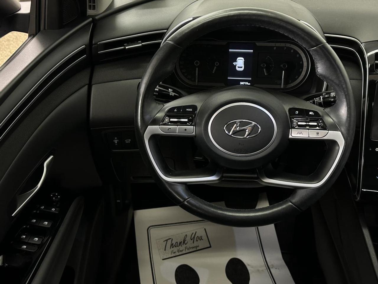 2024 Hyundai Tucson Trend TREND/AWD/LEATHER/PANOROOF/OFF 1 OWNER LEASE! Photo
