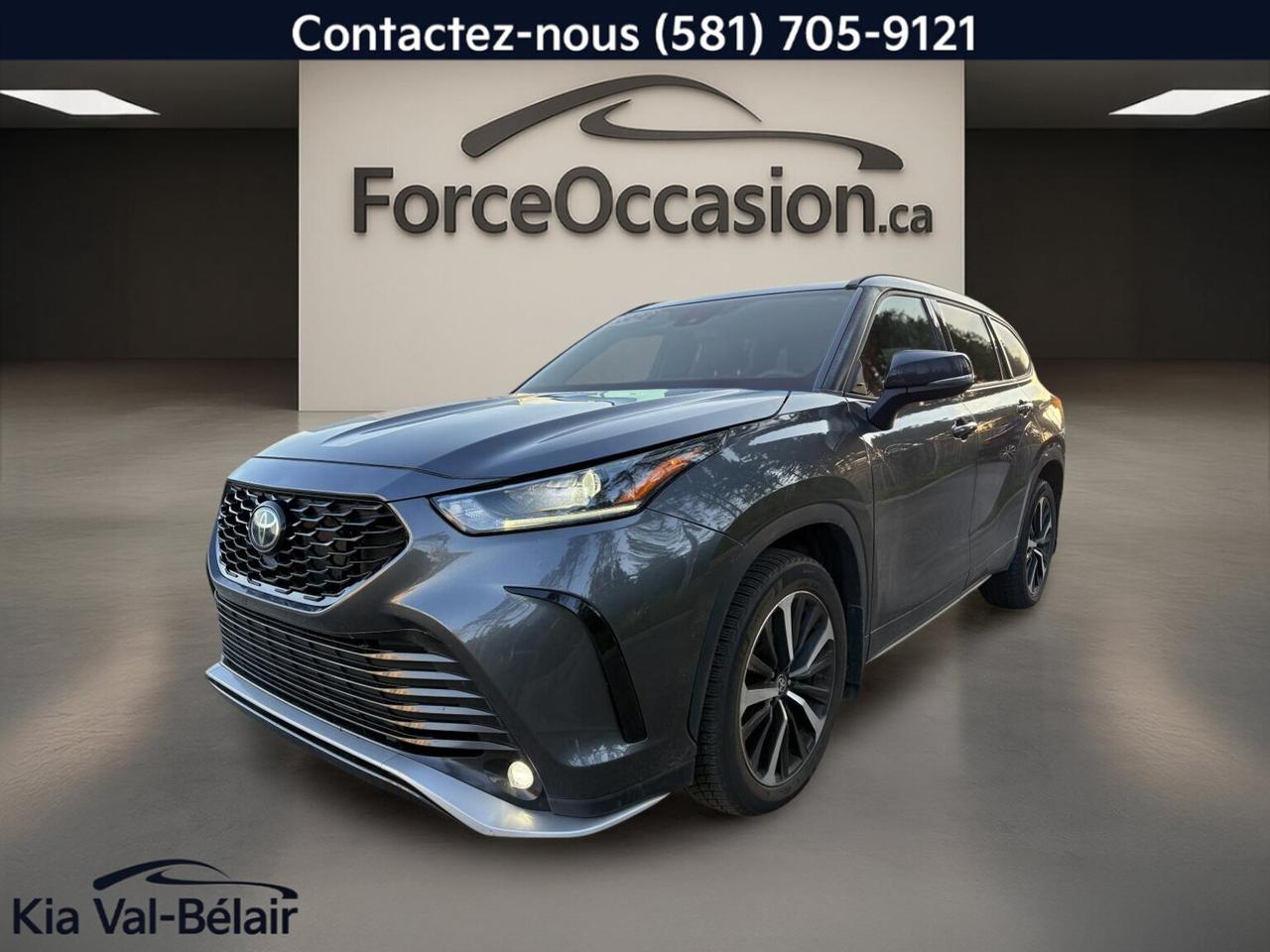Used 2022 Toyota Highlander XSE * AWD * V6 * 295HP * CUIR * TOIT * BI-ZONE * VOLANT CHAUFF * for sale in Québec, QC
