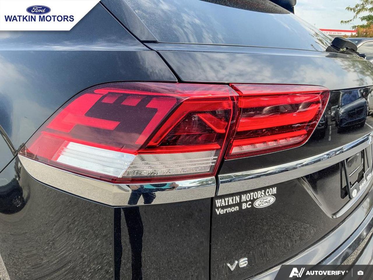 2020 Volkswagen Atlas Cross Sport EXECLINE V6 Photo13