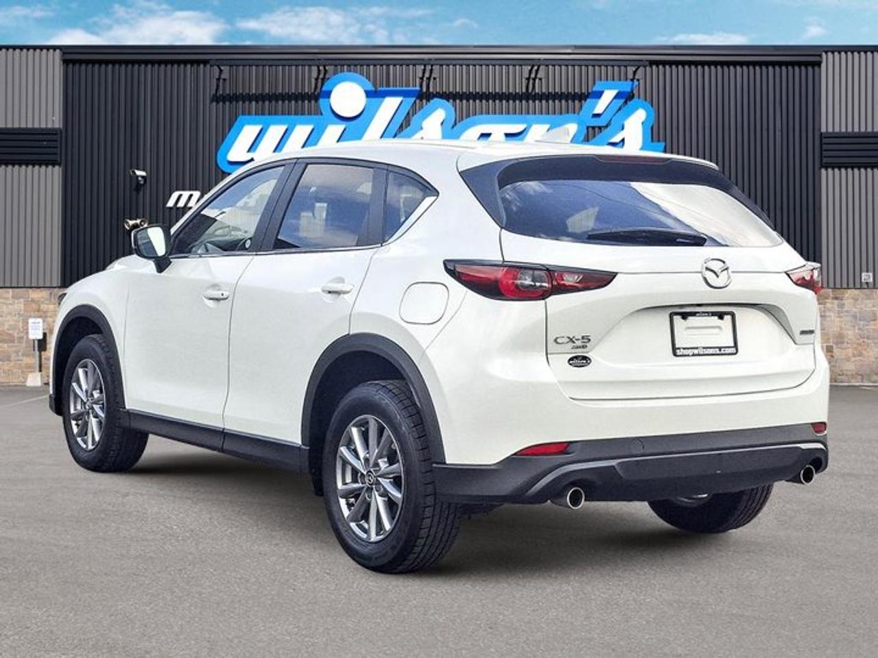 2025 Mazda CX-5 GS | Leather | Power Seat | Adaptive Cruise | Heated Wheel + Seats | CarPlay + Android | and More ! Photo