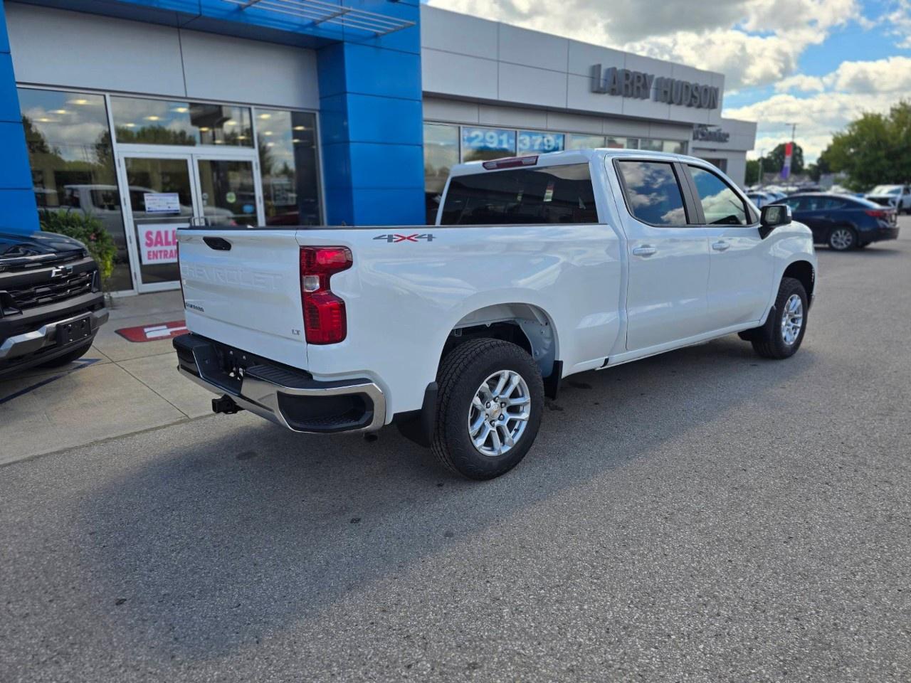 2026 Chevrolet Silverado 1500 Crew Cab Standard Box 4-Wheel Drive LT Photo