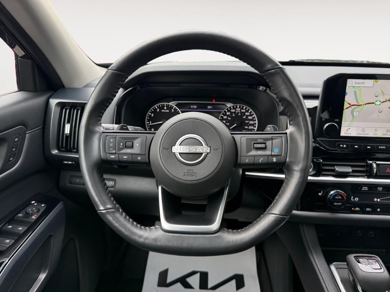 2024 Nissan Pathfinder SL 4WD Photo