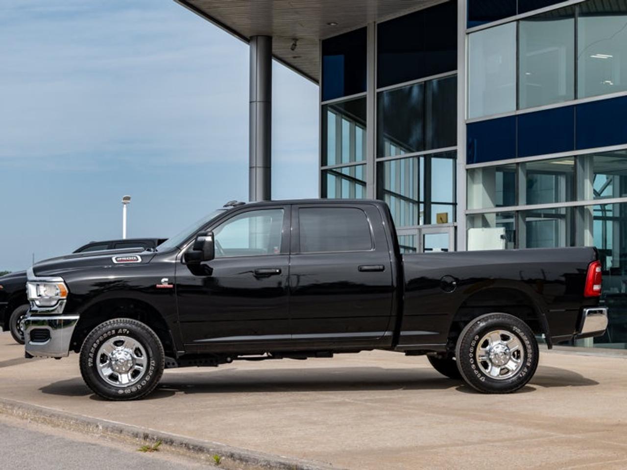 2024 RAM 2500 Tradesman Photo4