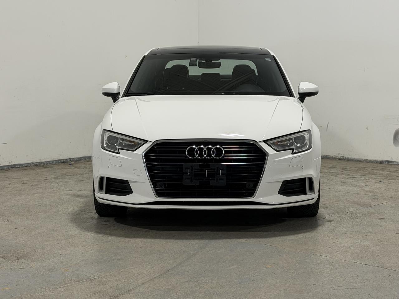 2019 Audi A3 KOMFORT | CARPLAY | SUNROOF | BROWN INT. Photo1